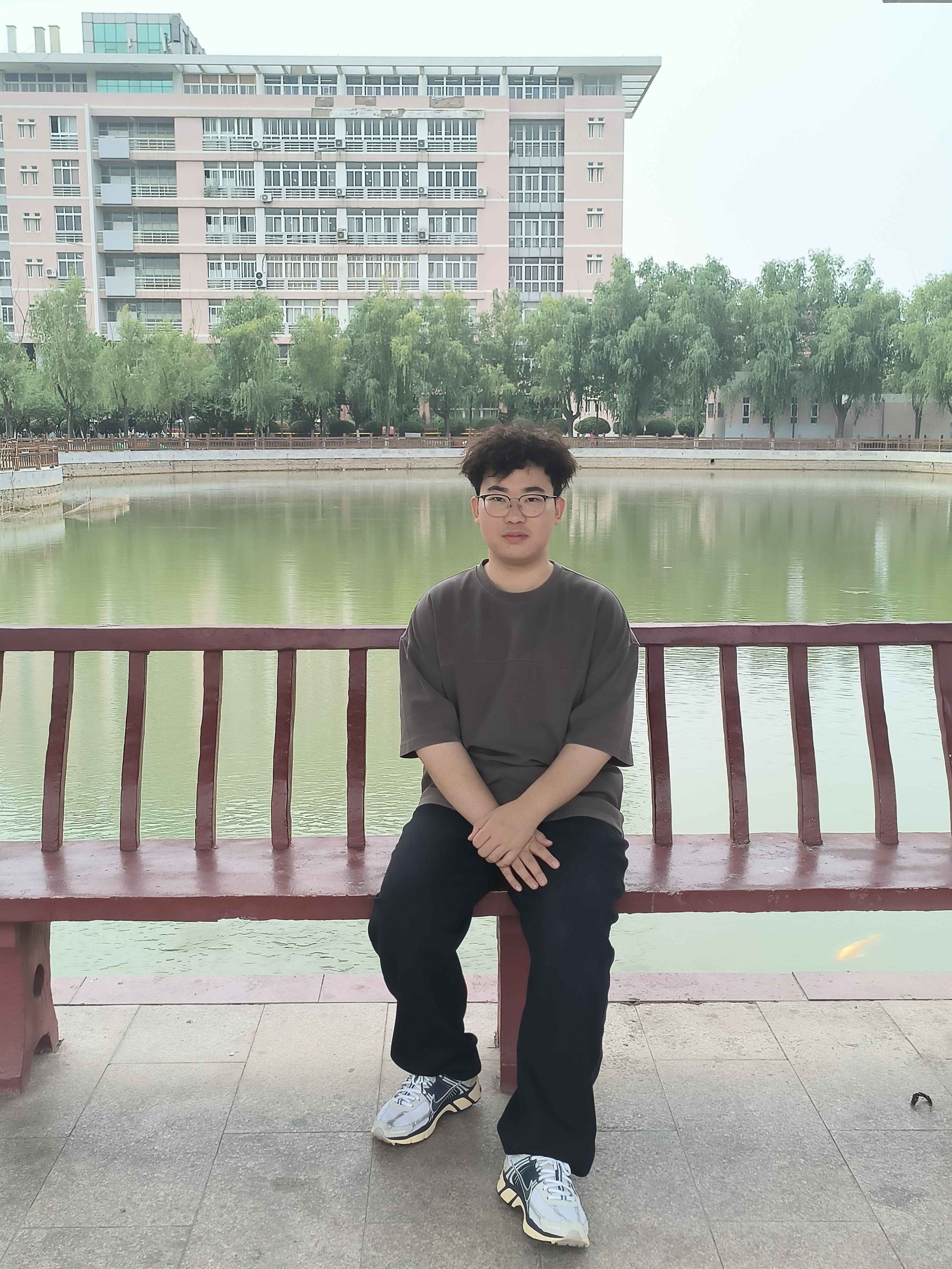 杜瑞.jpg